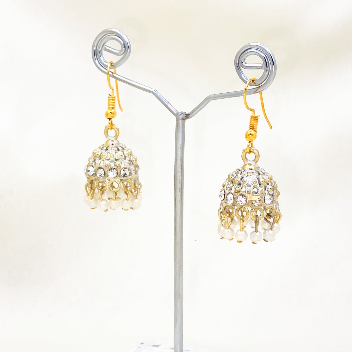 White Nagina Jhumki