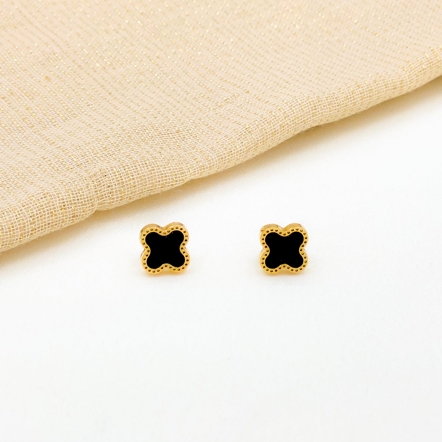 Four Leaf Clover Studs - Black