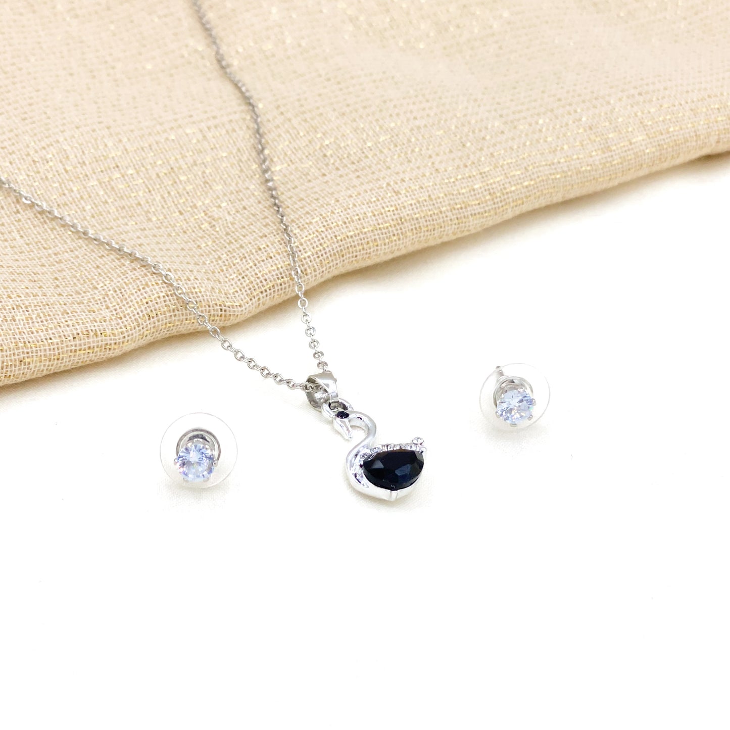 Duck Stone Locket Set - Silver