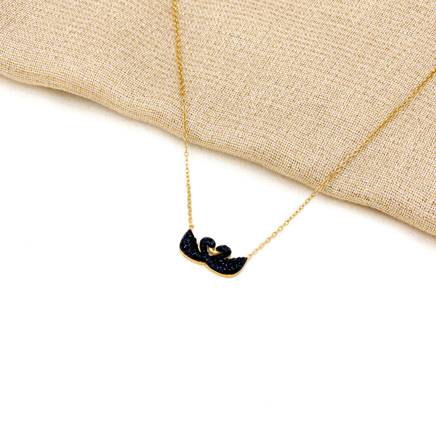 Double Swan Pendant - Black