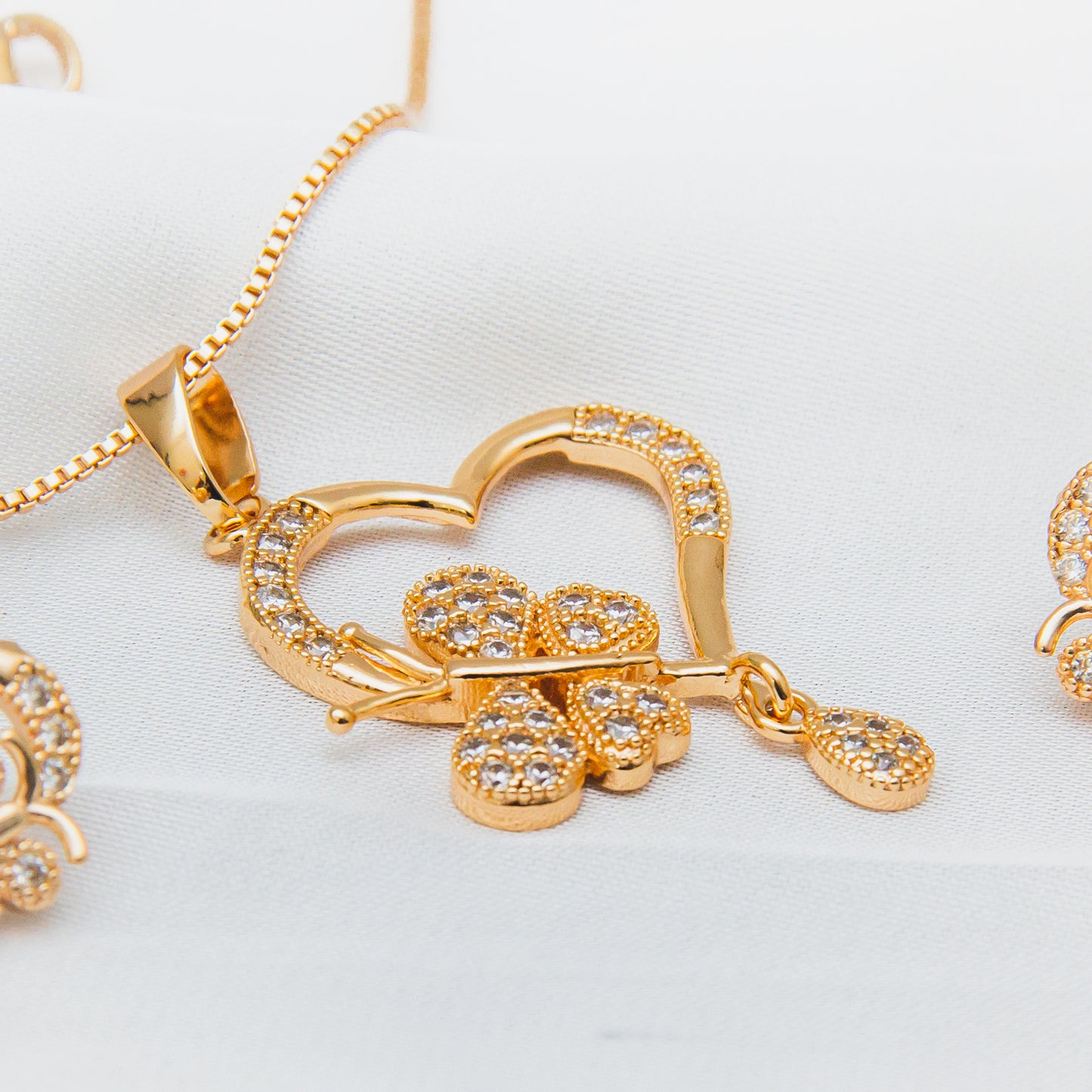 Butterfly Heart Locket Set - Gold