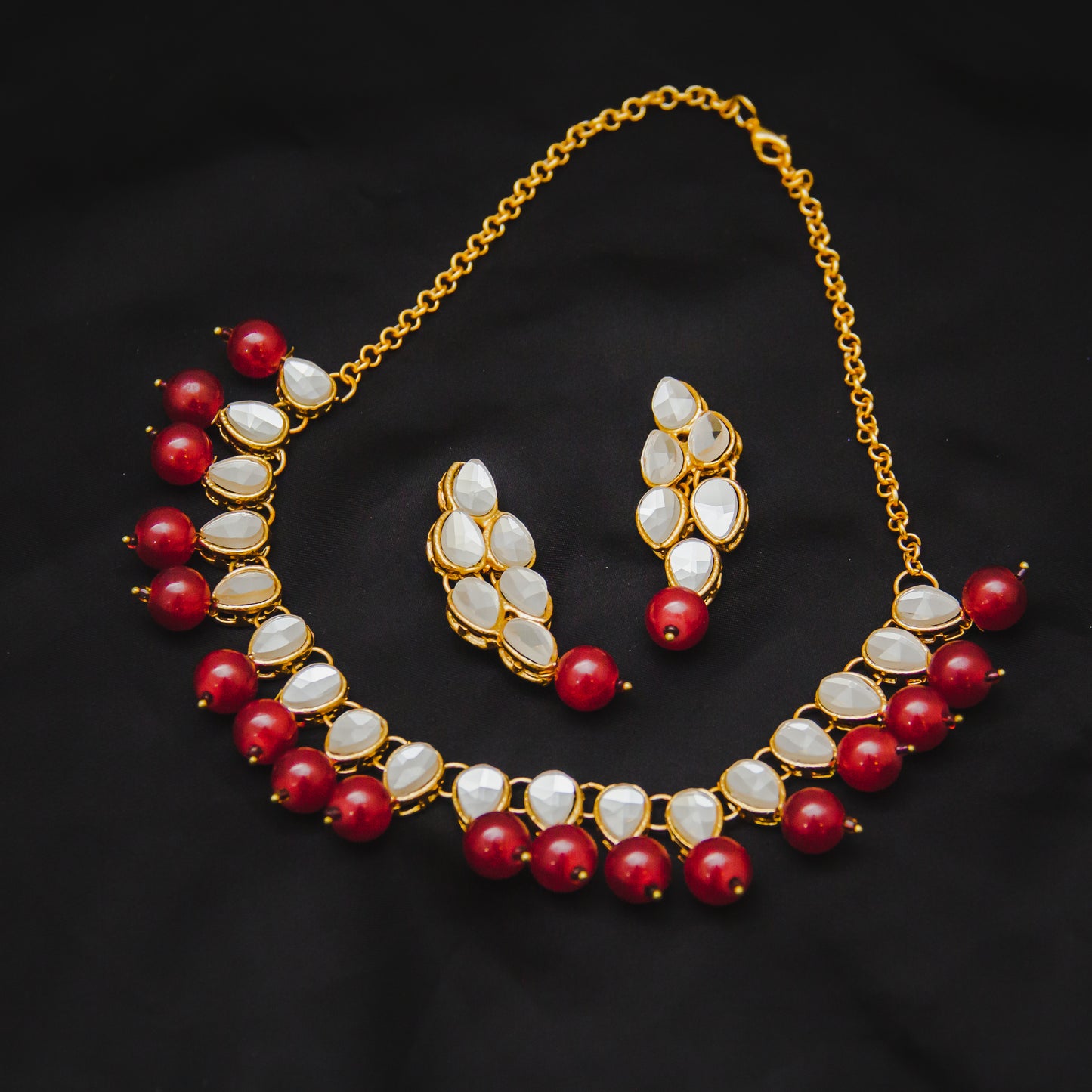 Tear Drop Necklace Set - Maroon