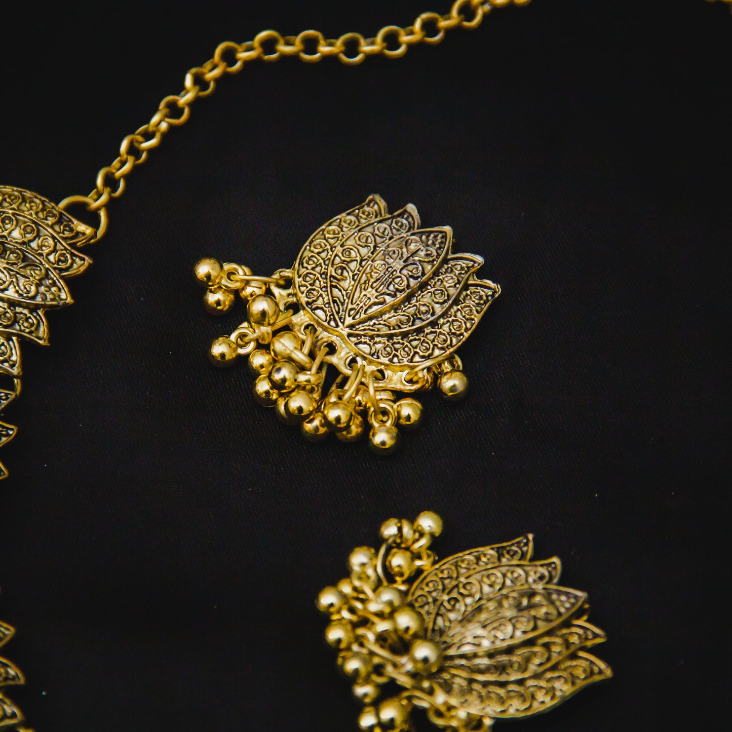 Tulip Choker Set - Gold