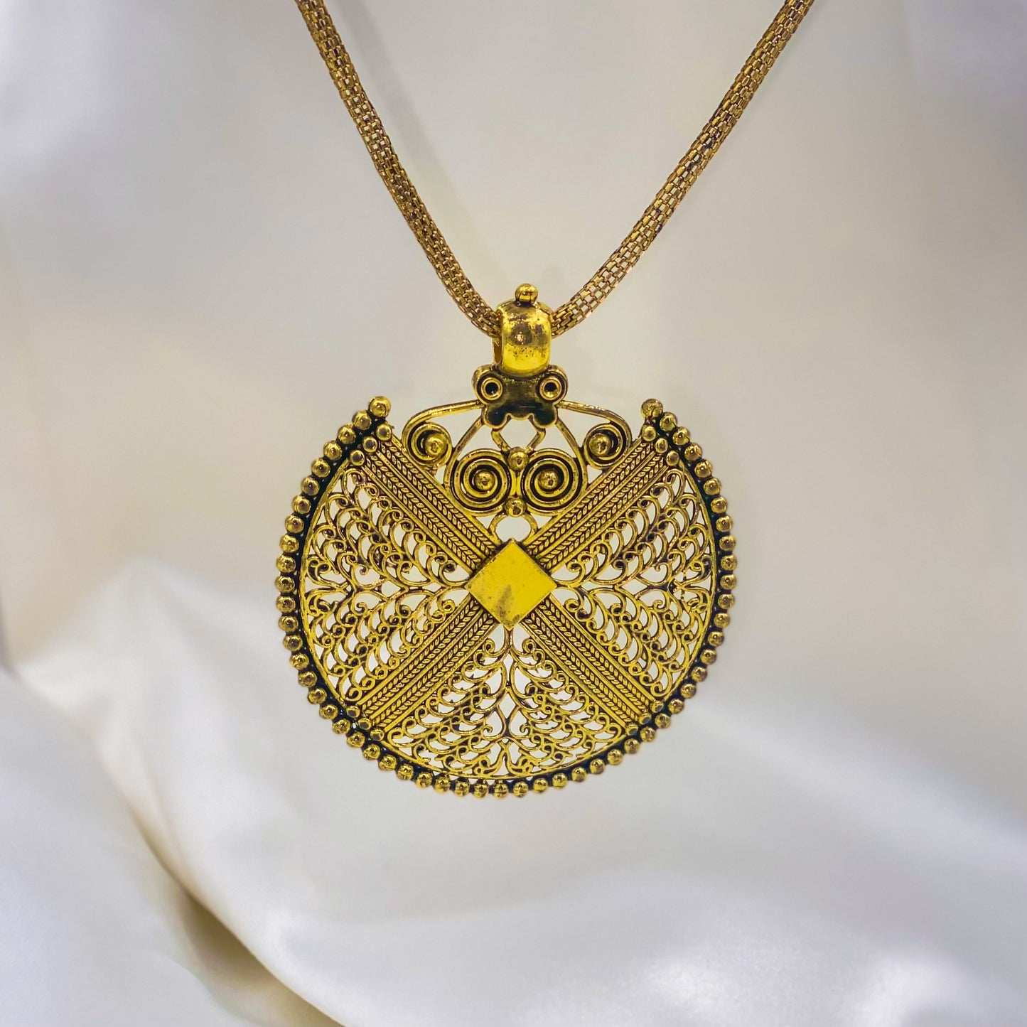 Jhumka & Pendant Gold Bundle