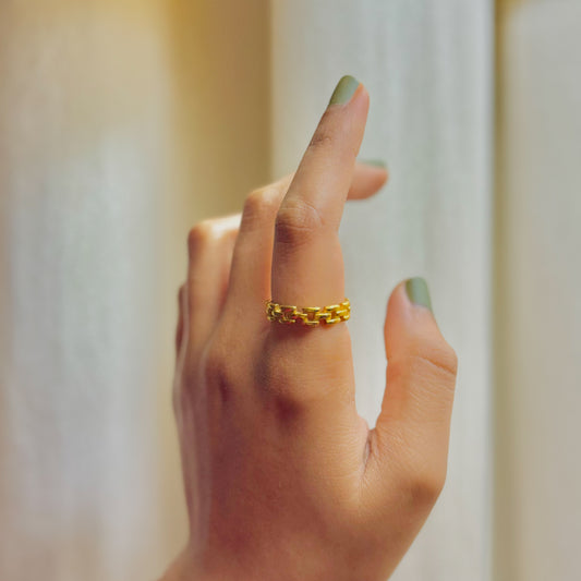 Paris Chain Ring