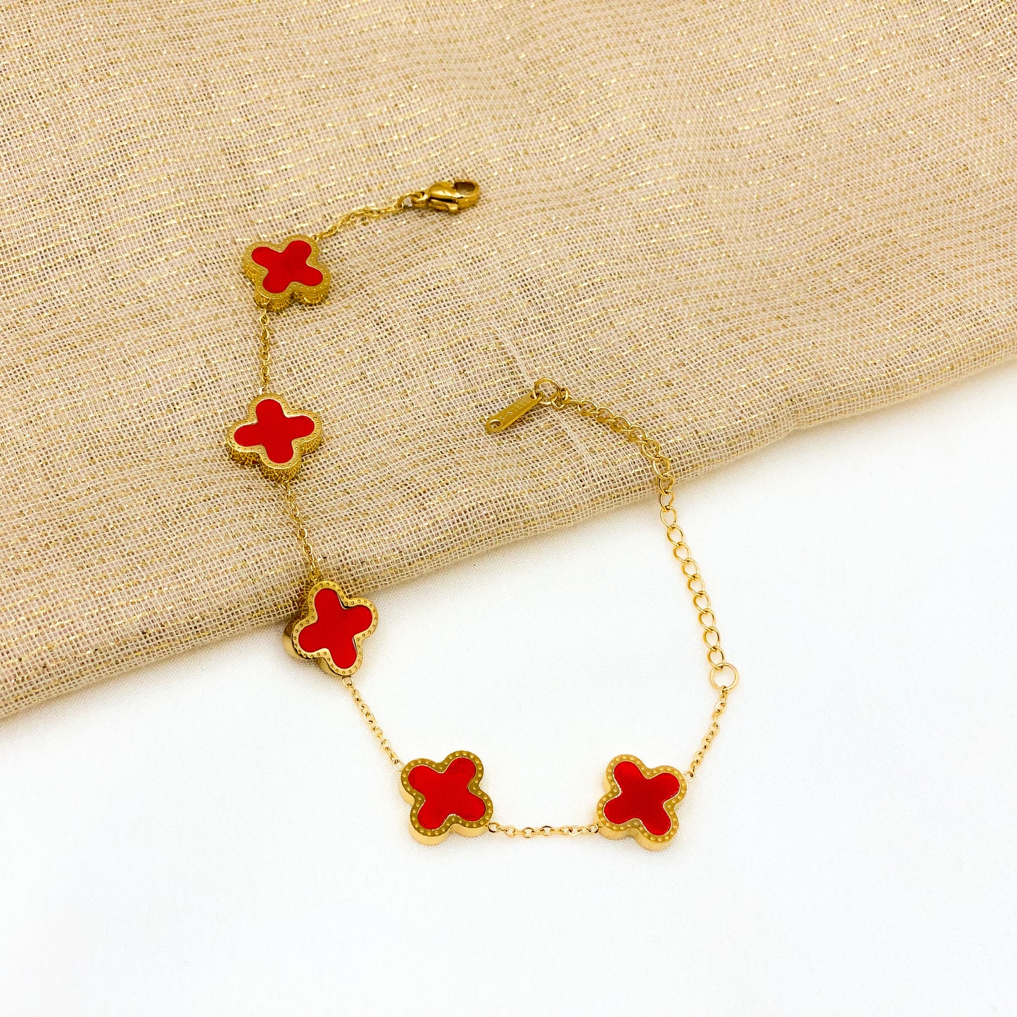 Four Leaf Clover Bracelet - Red – Amber